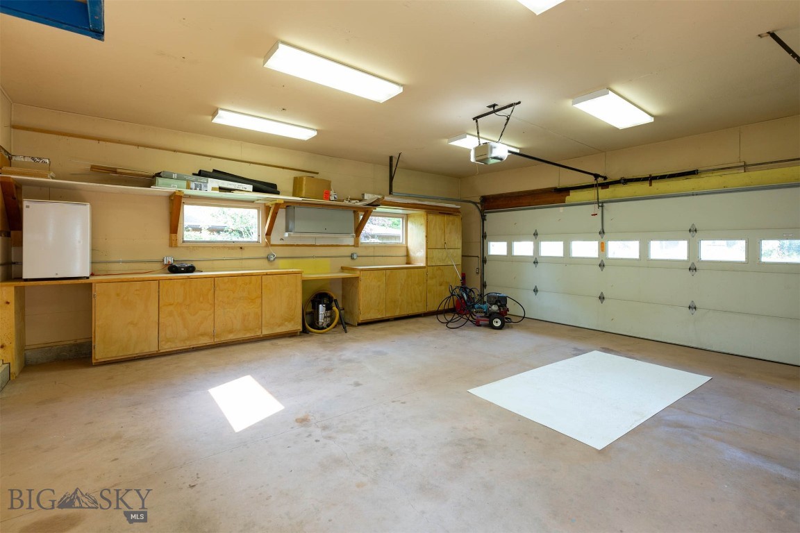 307 N 4th Street