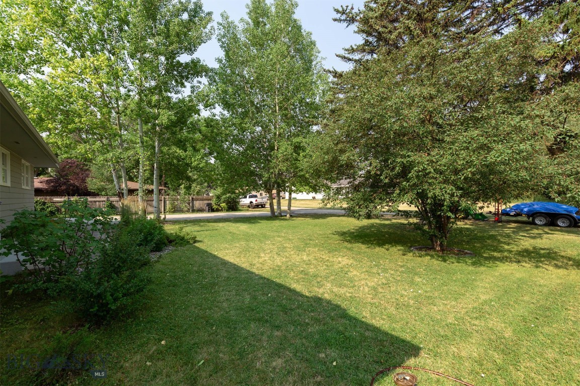 307 N 4th Street