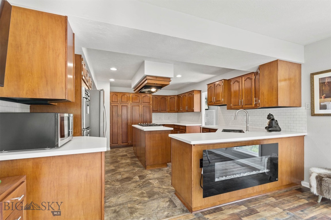 307 N 4th Street