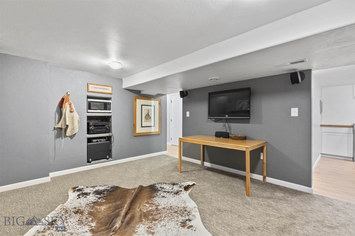 307 N 4th Street