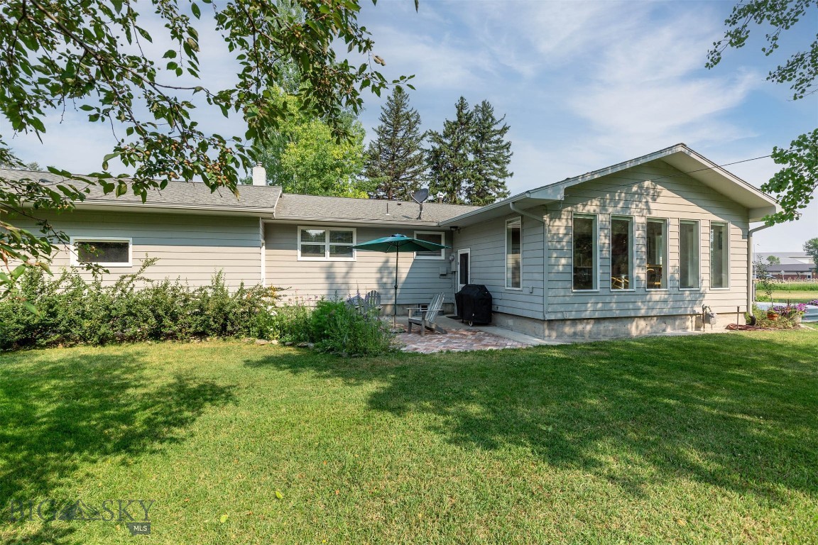 307 N 4th Street