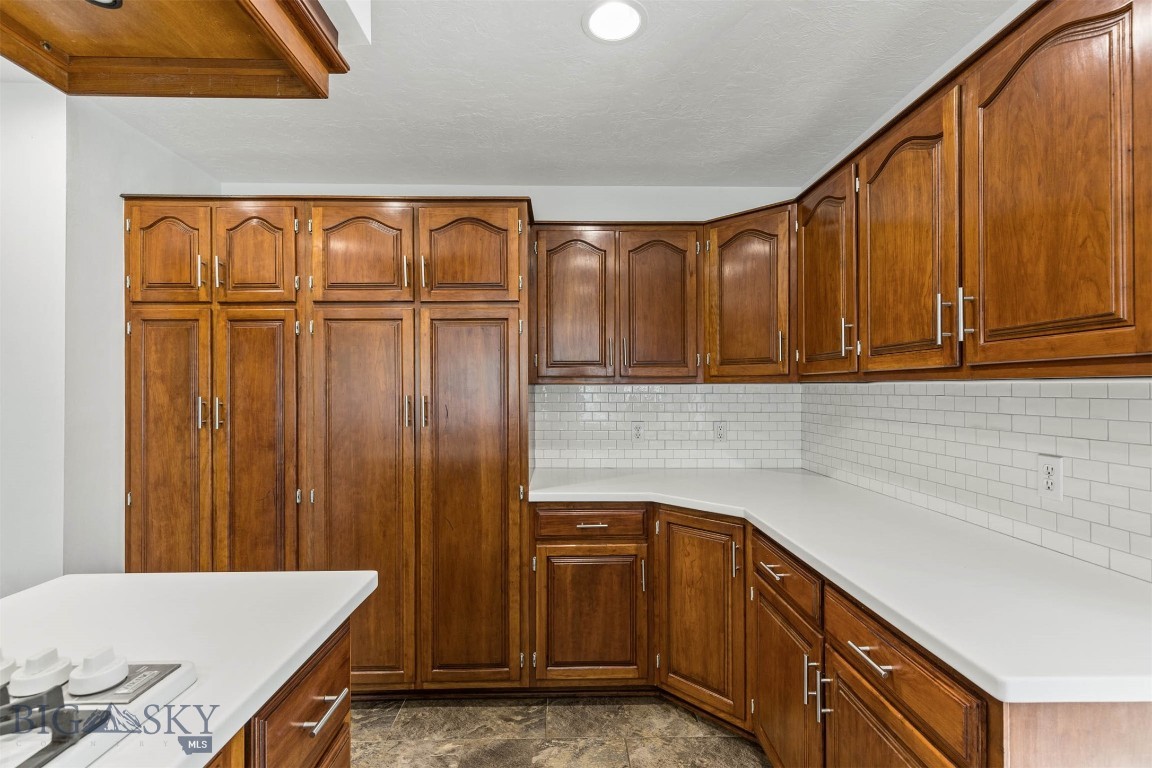 307 N 4th Street