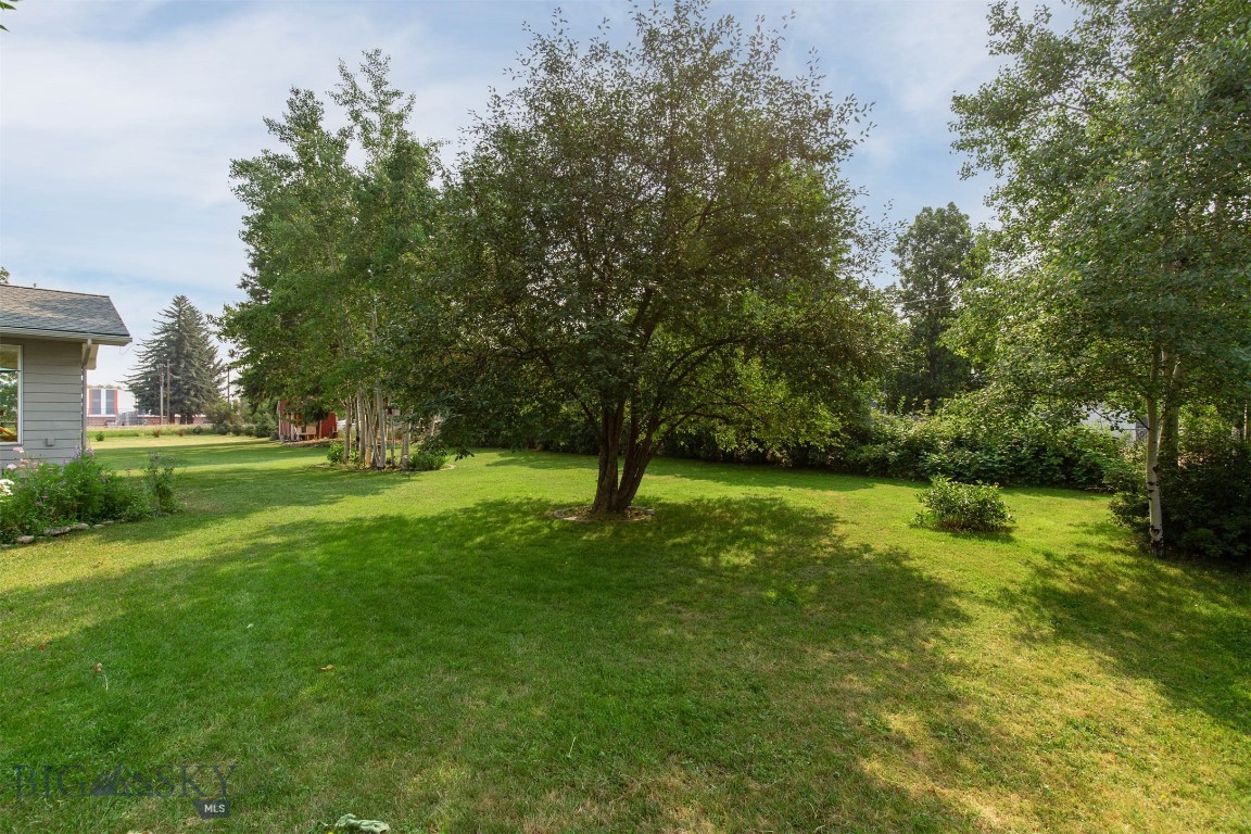 307 N 4th Street