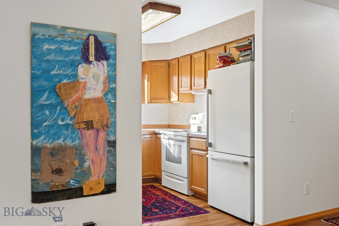 3922 W Broadwater Street 3922
