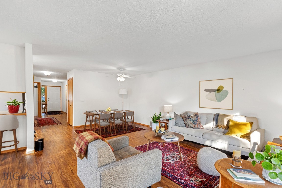 3922 W Broadwater Street 3922