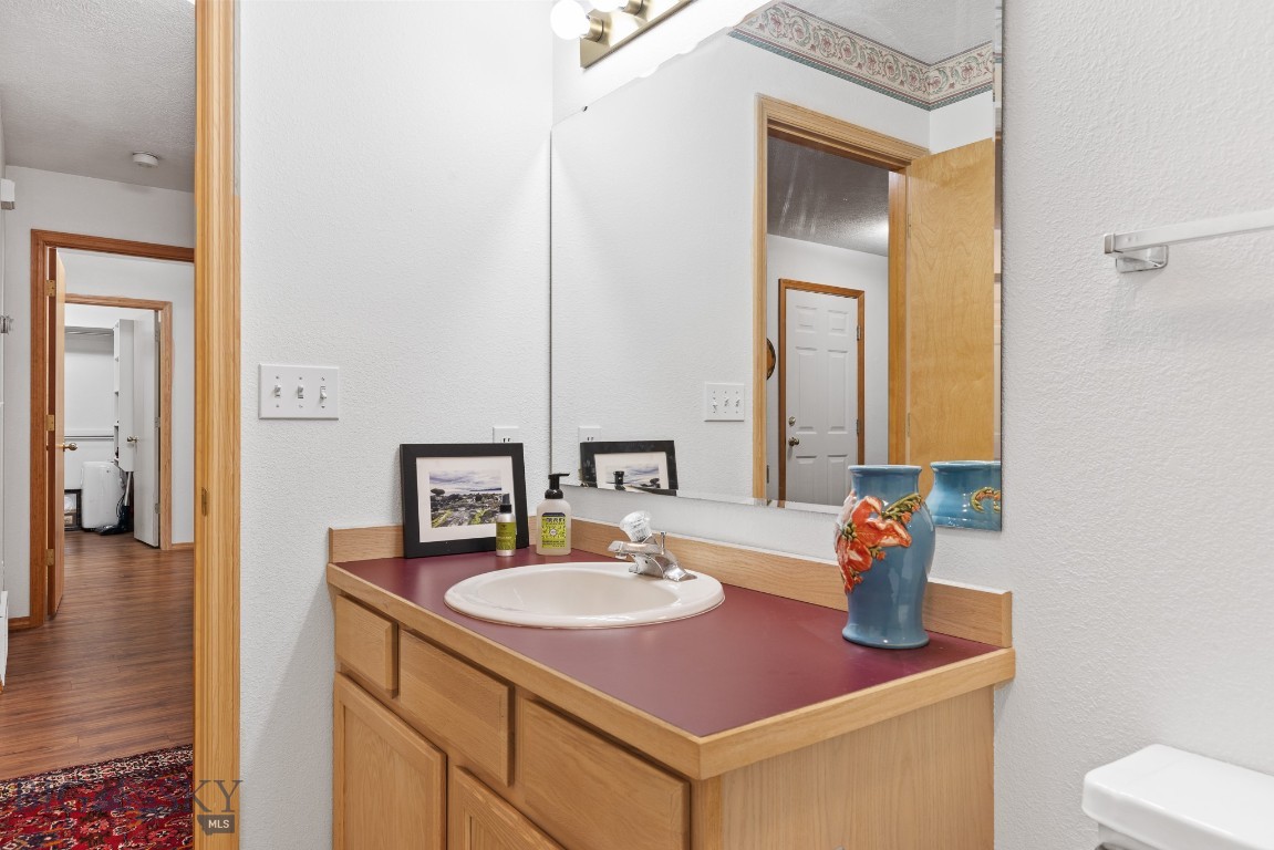 3922 W Broadwater Street 3922