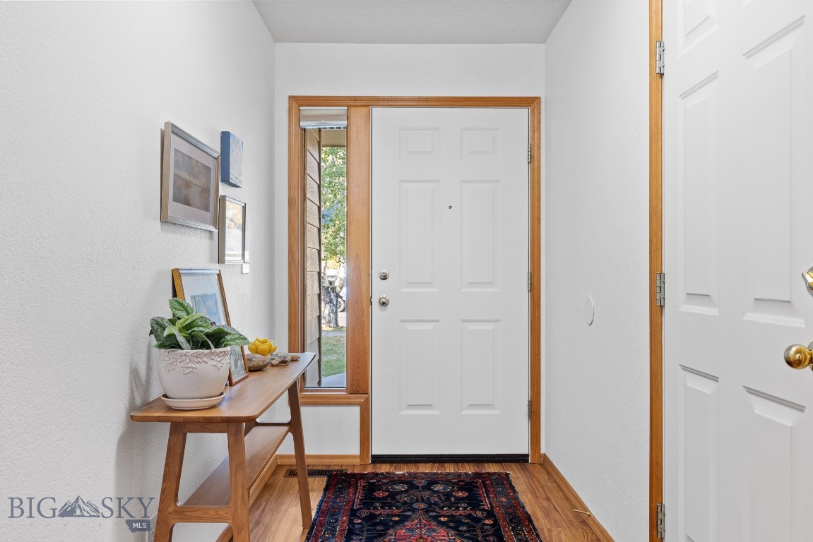 3922 W Broadwater Street 3922