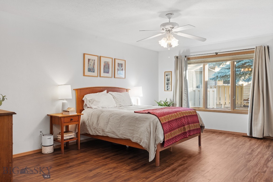 3922 W Broadwater Street 3922