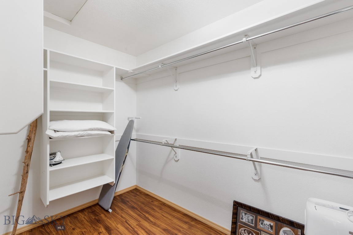 3922 W Broadwater Street 3922