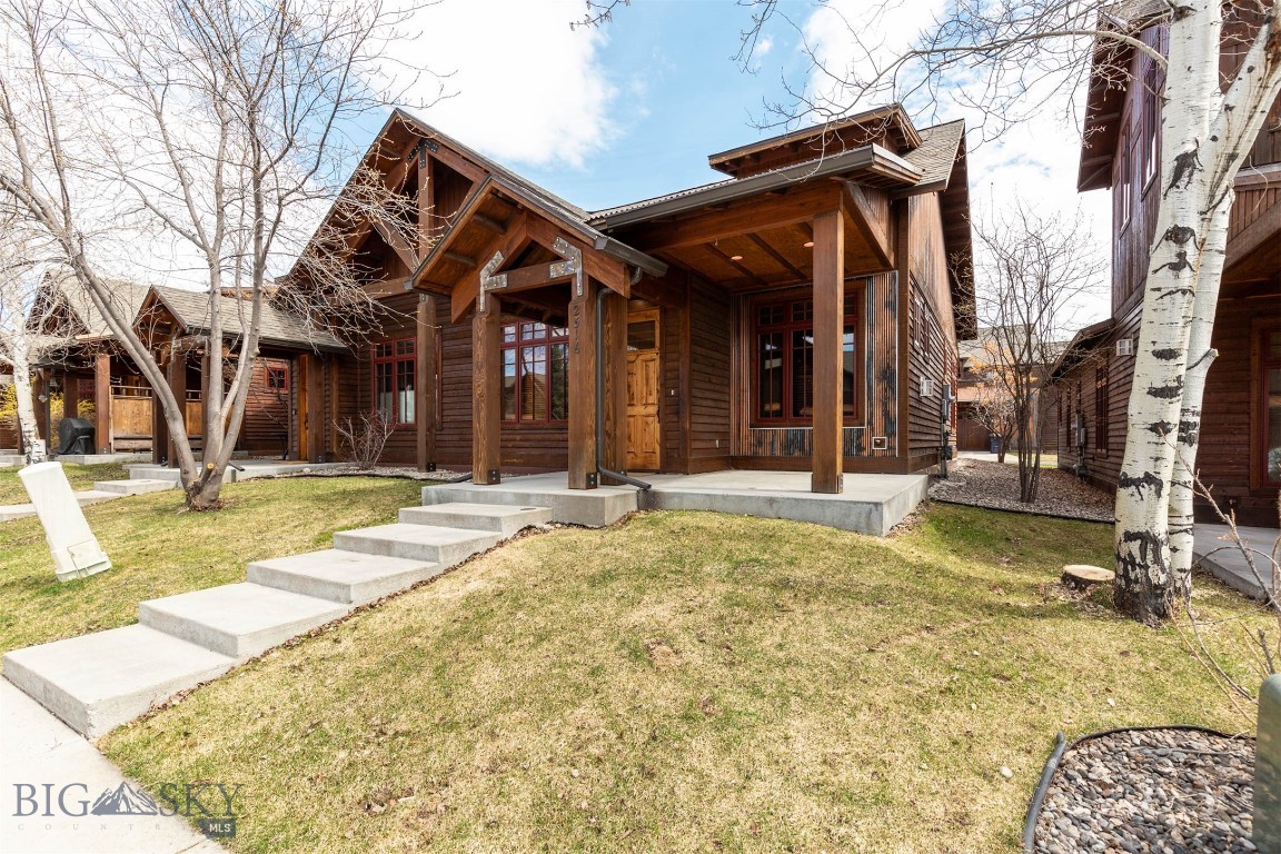 2516 Weeping Rock Lane