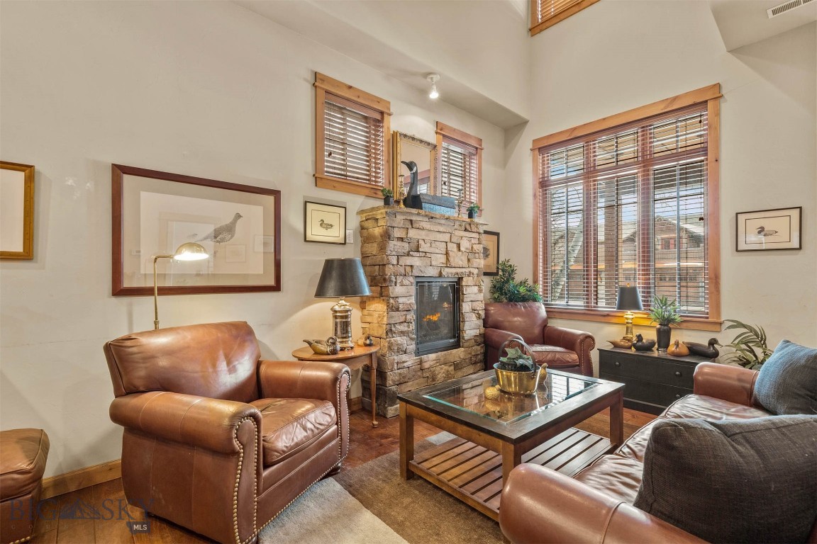 2516 Weeping Rock Lane