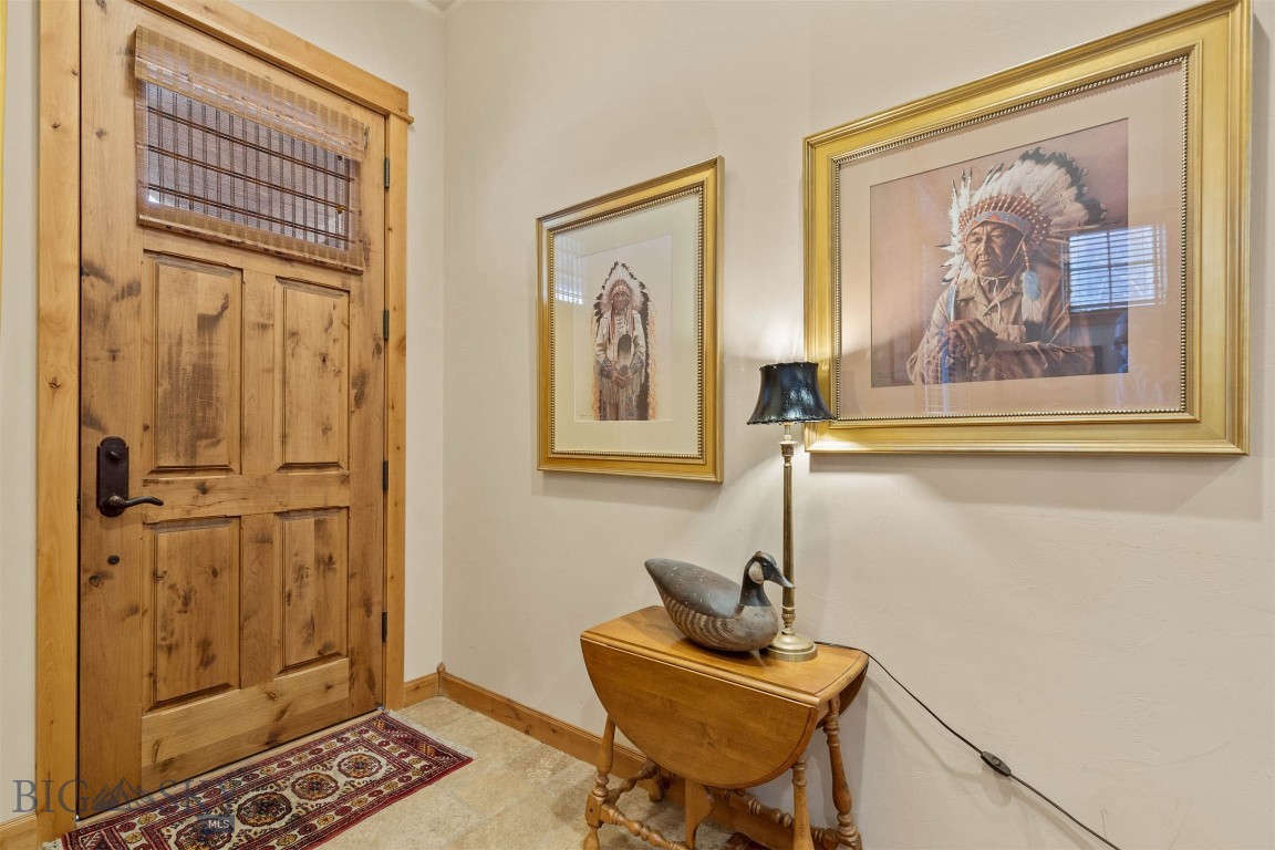 2516 Weeping Rock Lane