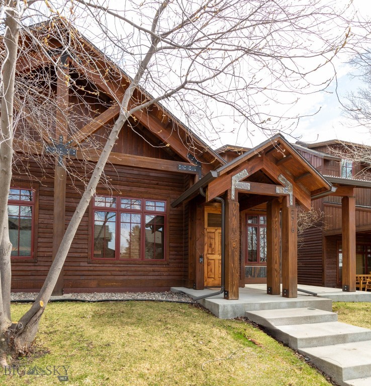 2516 Weeping Rock Lane