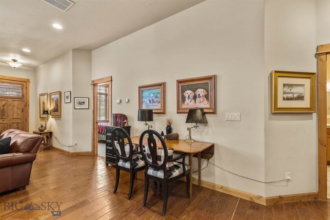 2516 Weeping Rock Lane