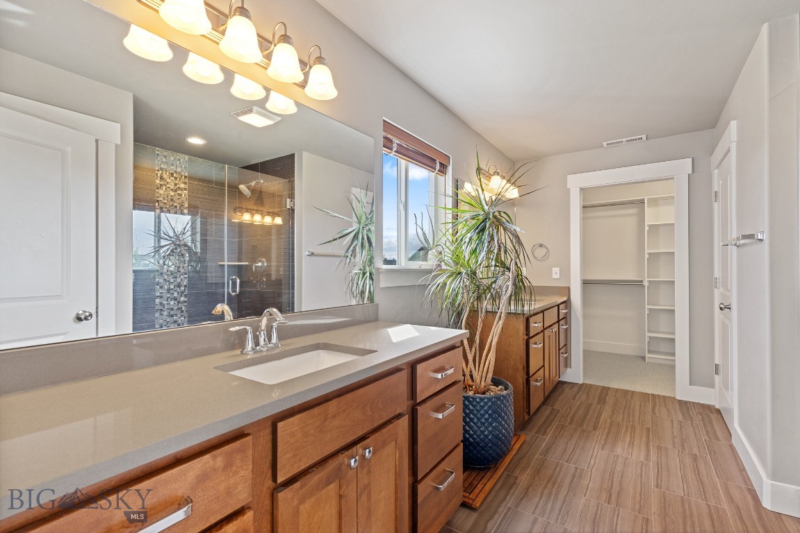 651 Cameron Loop