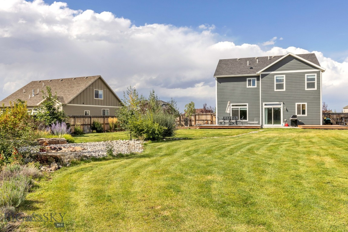 651 Cameron Loop