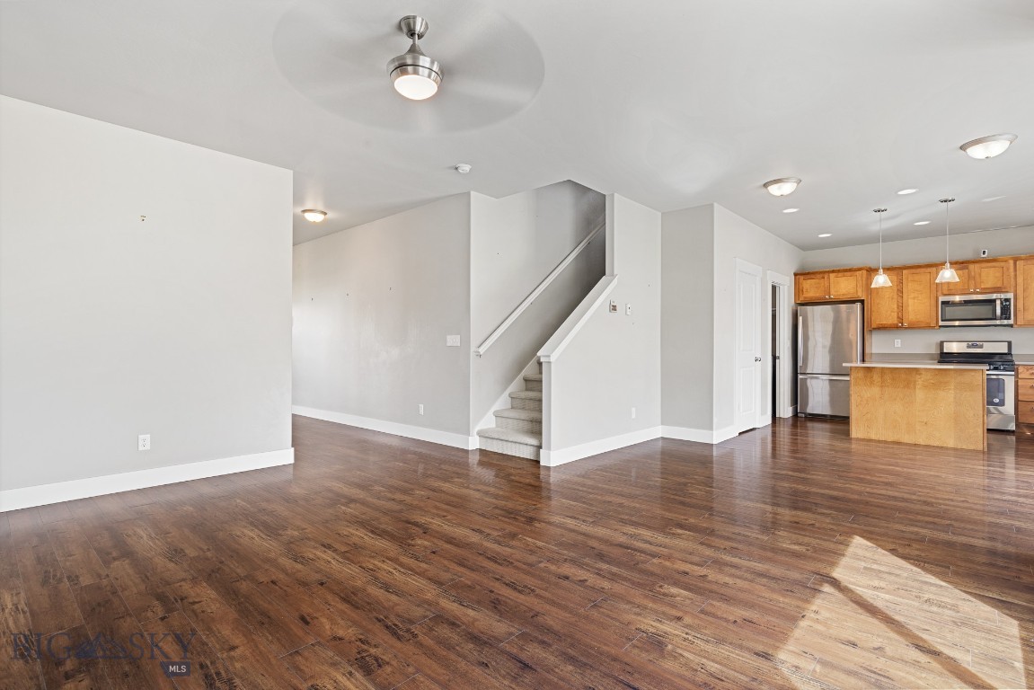 651 Cameron Loop