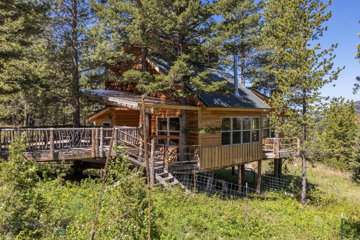 601 Forest Hills Road
