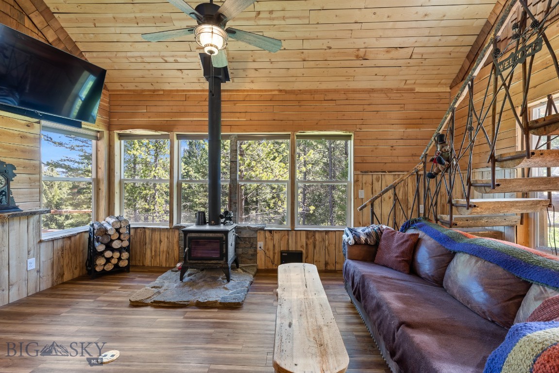 601 Forest Hills Road
