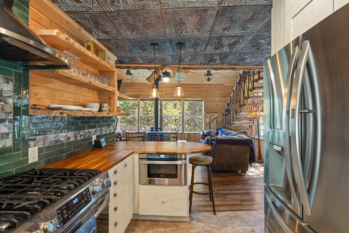 601 Forest Hills Road