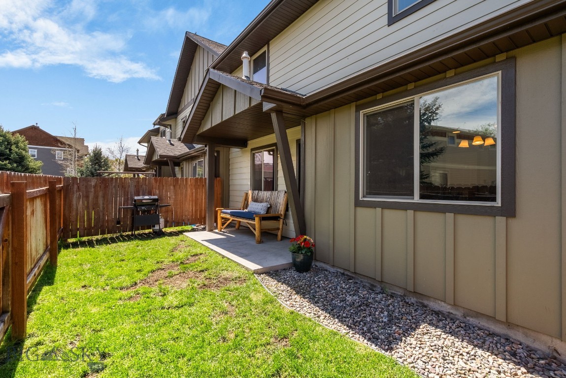 2933 Warbler Way A