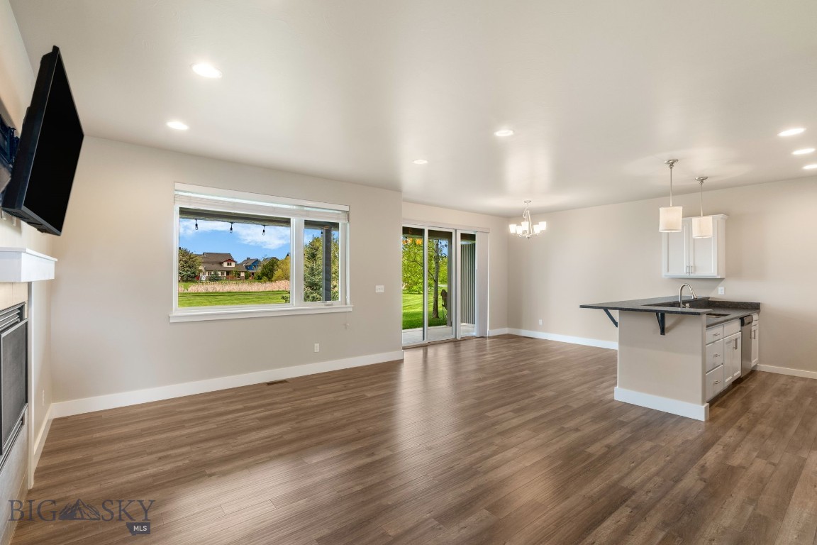 3123 Warbler Way Units A-D