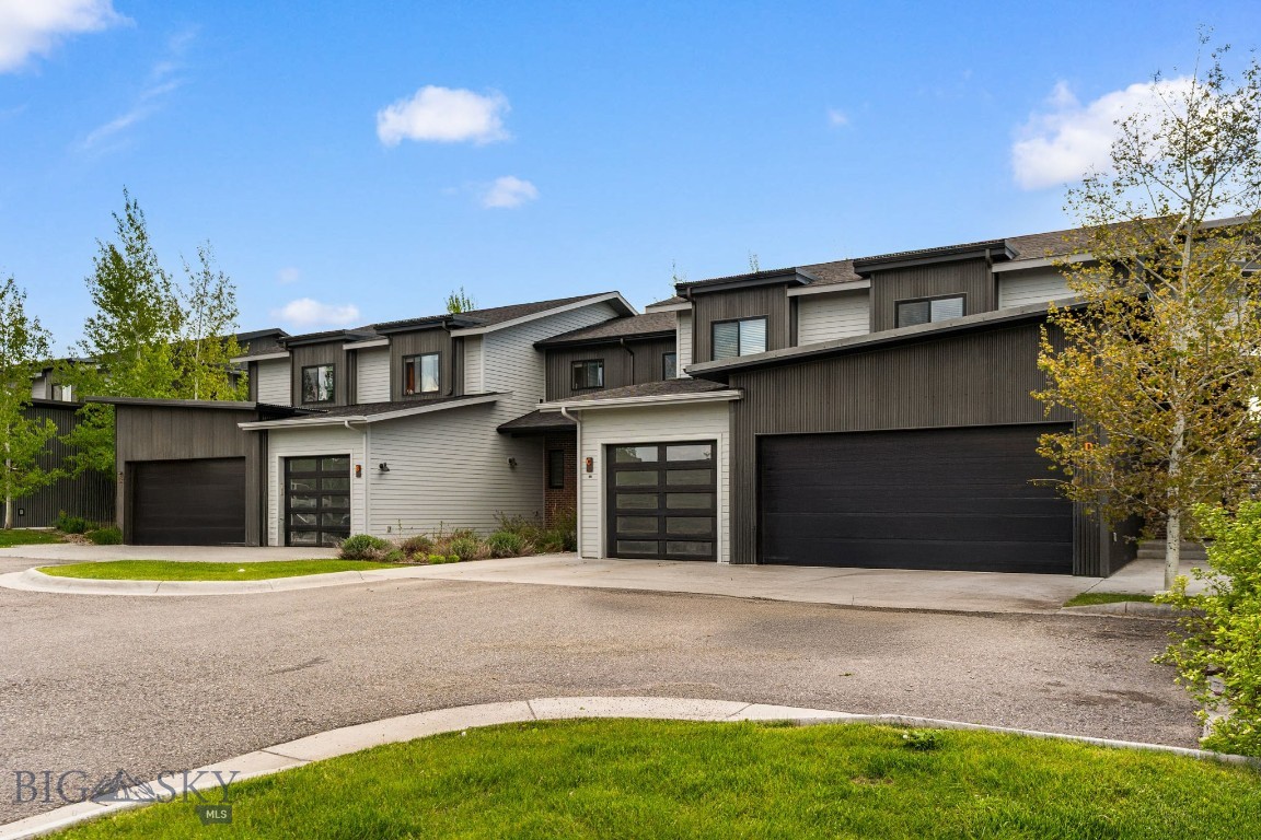 3123 Warbler Way Units A-D