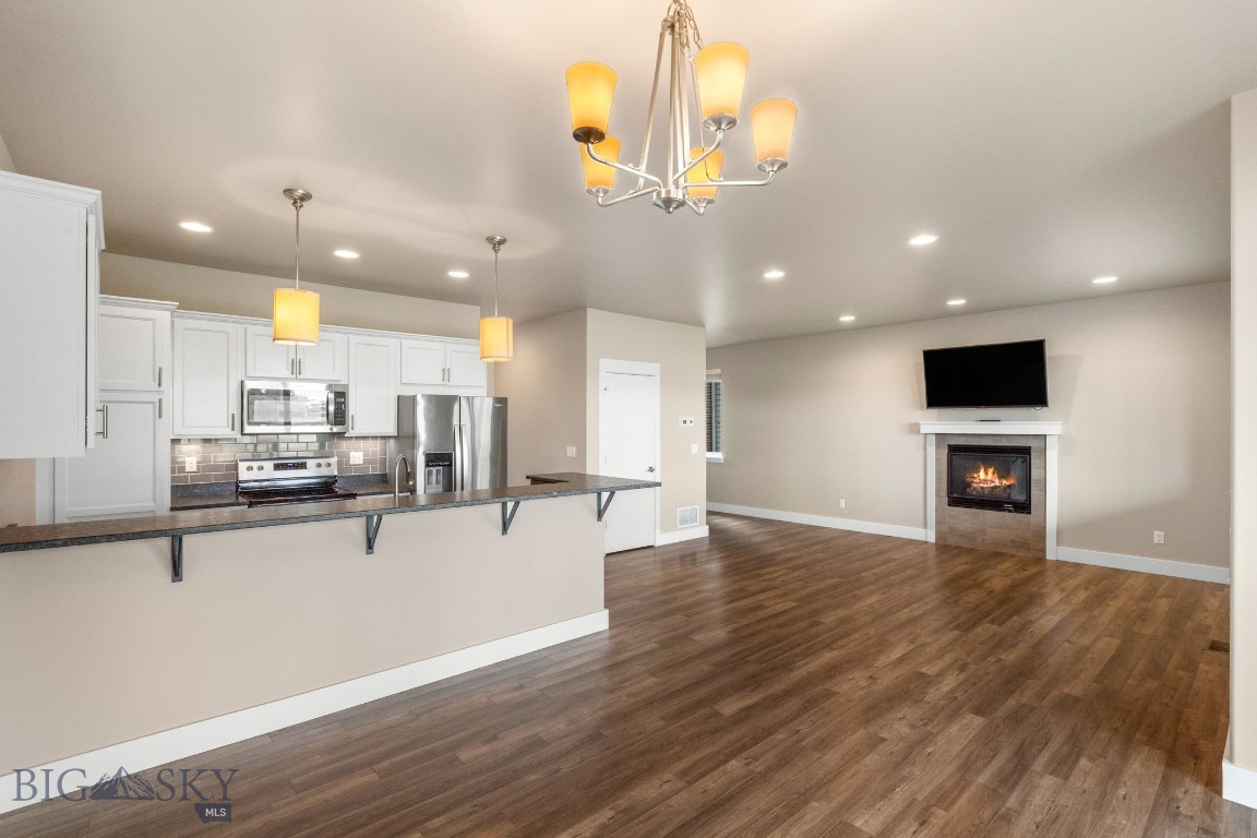 3123 Warbler Way Units A-D