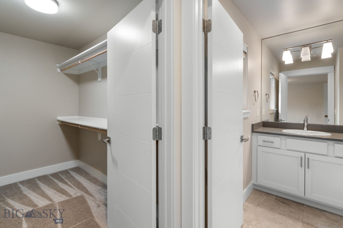3123 Warbler Way Units A-D
