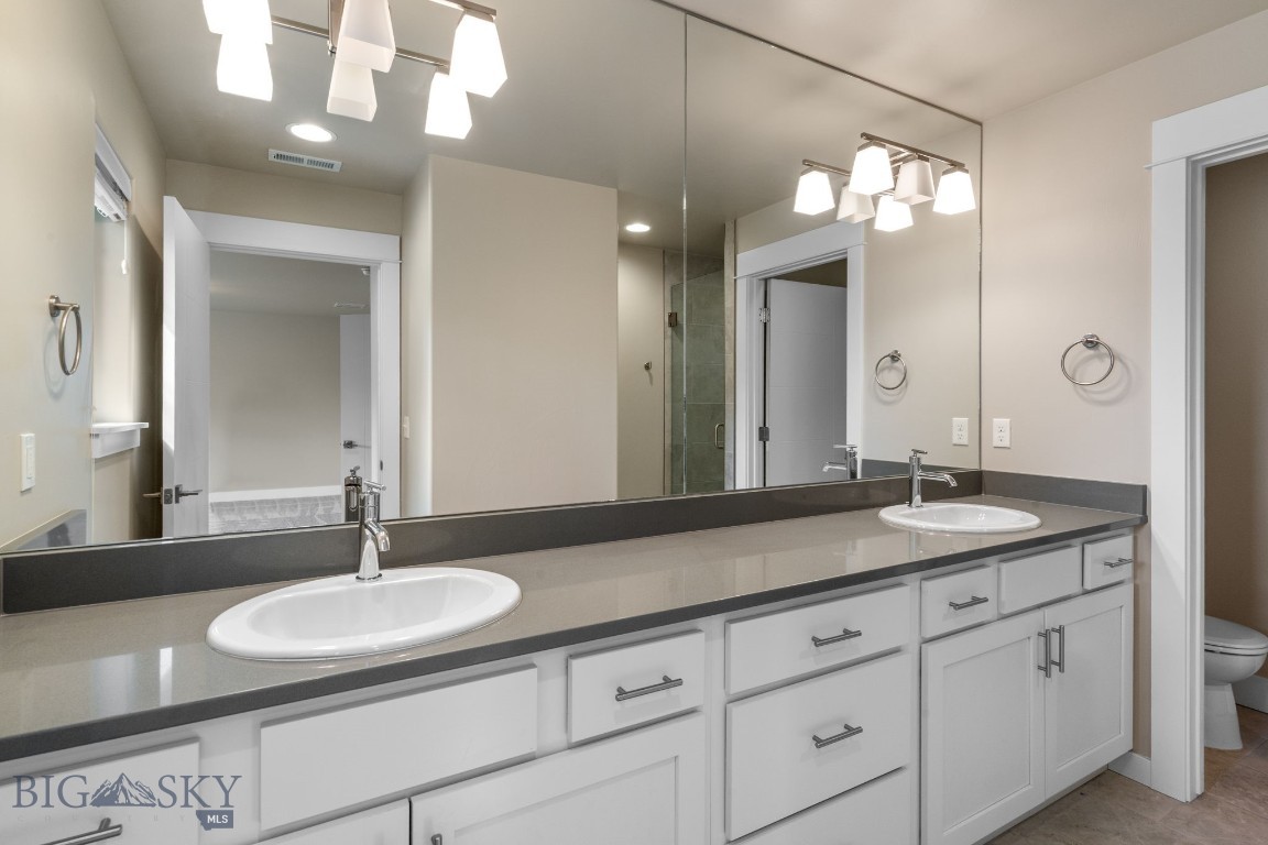 3123 Warbler Way Units A-D