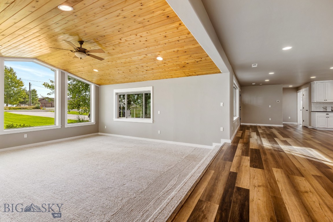 2399 Central Park Road