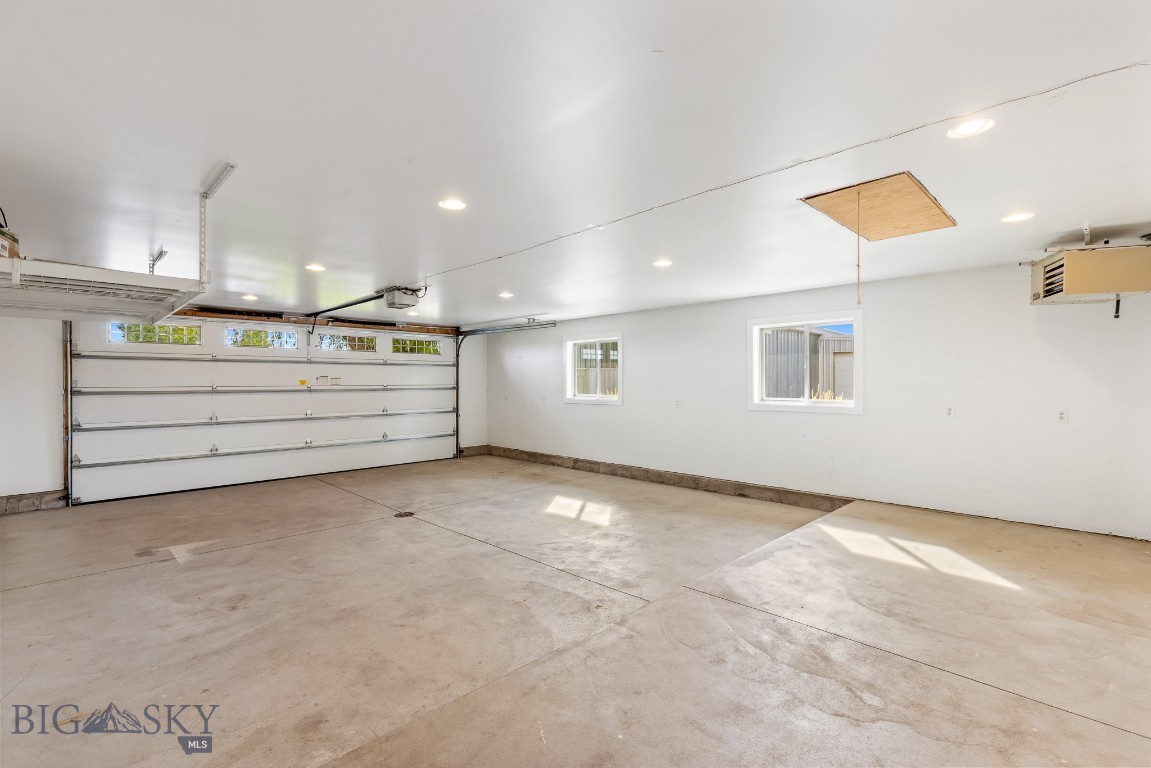 2399 Central Park Road