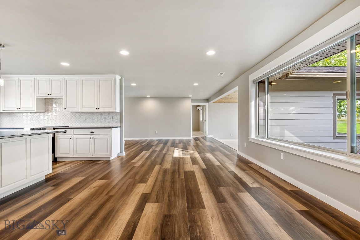 2399 Central Park Road