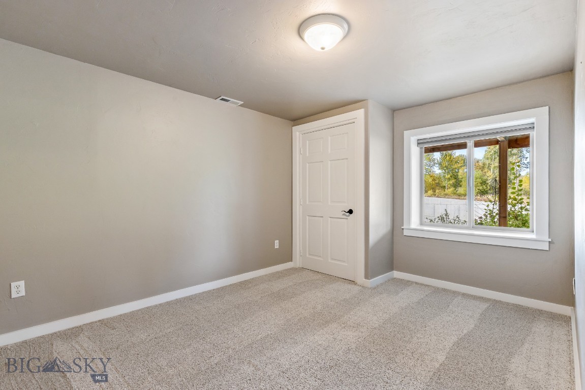 2399 Central Park Road