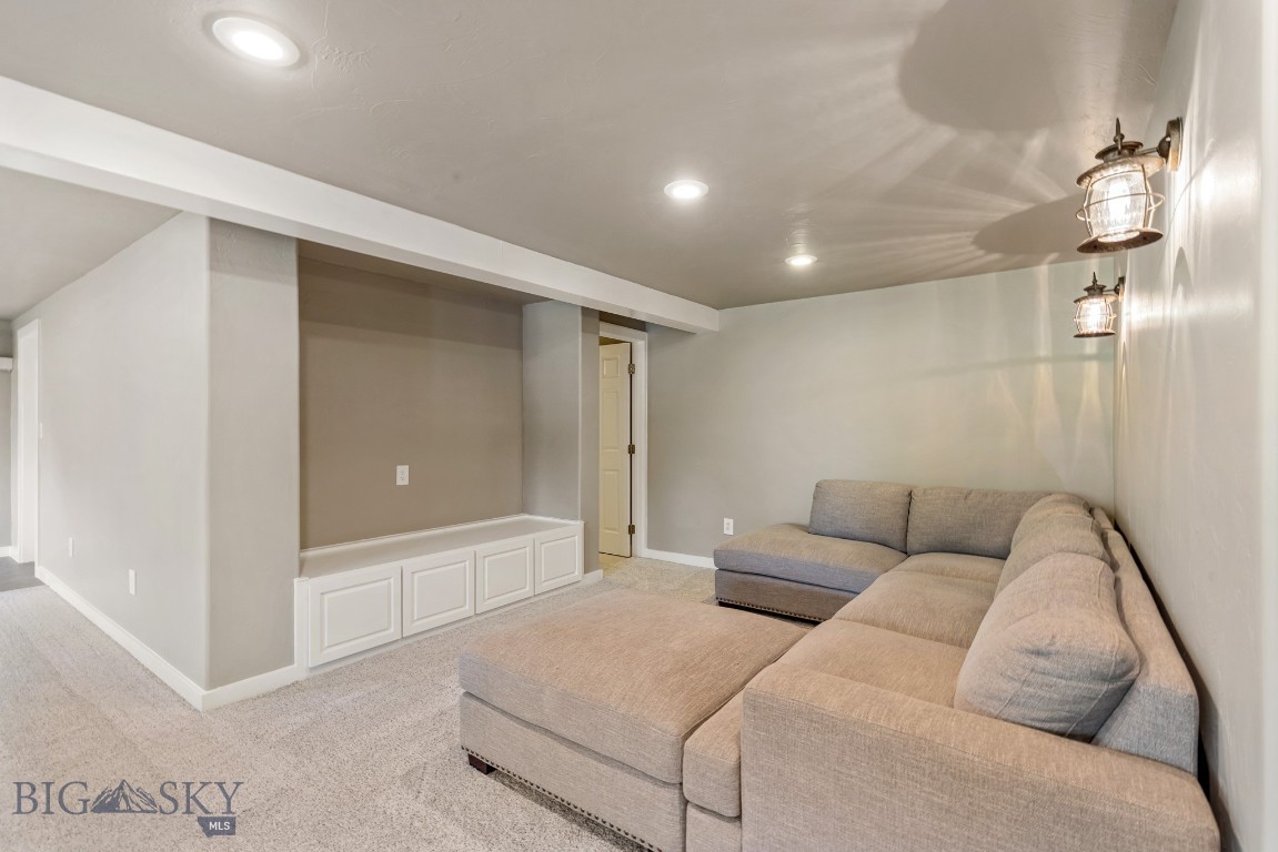 2399 Central Park Road