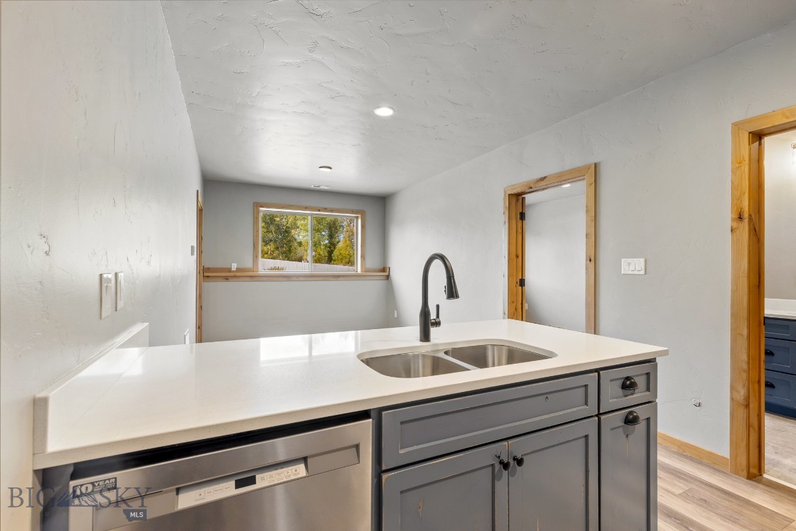 2399 Central Park Road