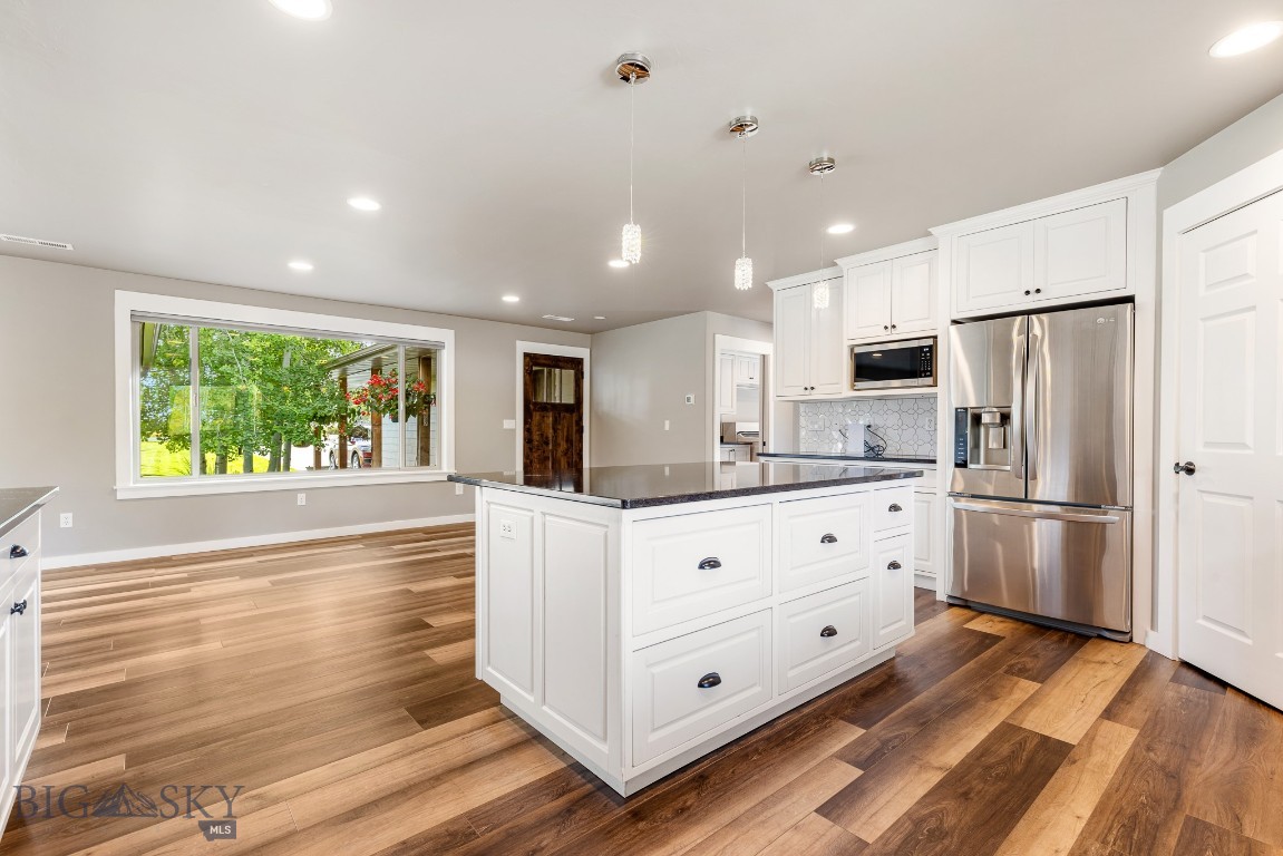 2399 Central Park Road