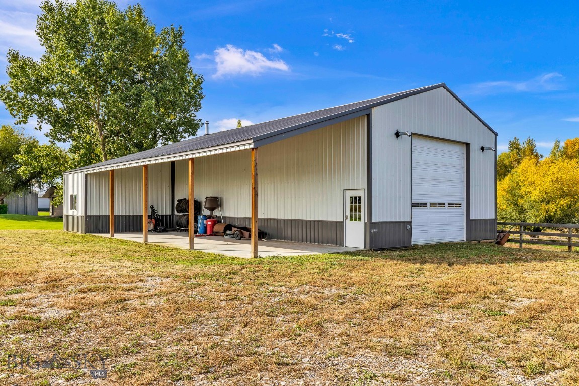 2399 Central Park Road