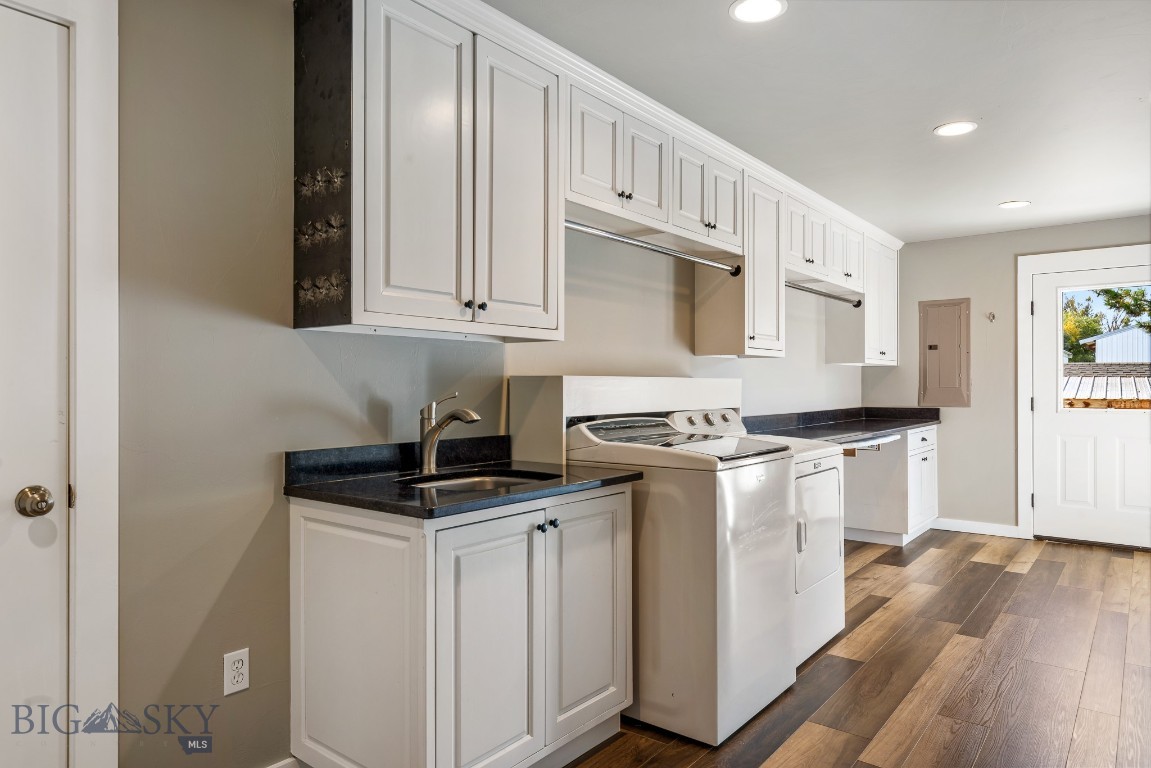 2399 Central Park Road