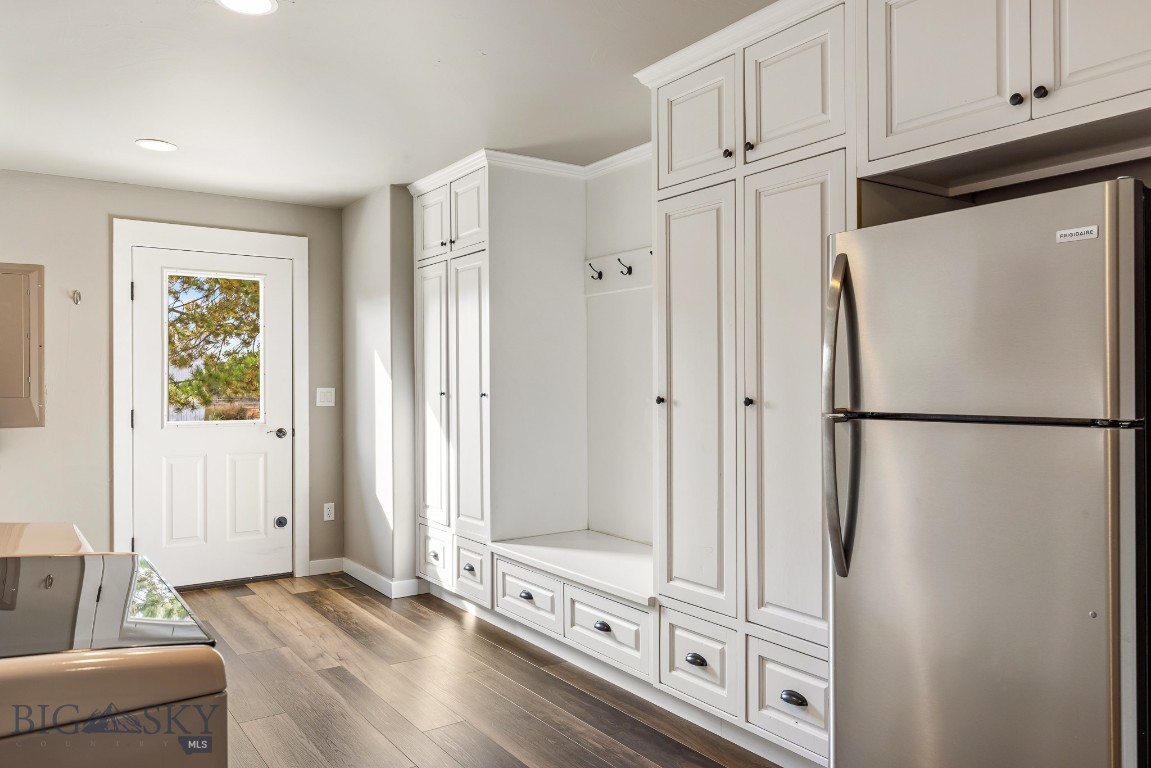 2399 Central Park Road