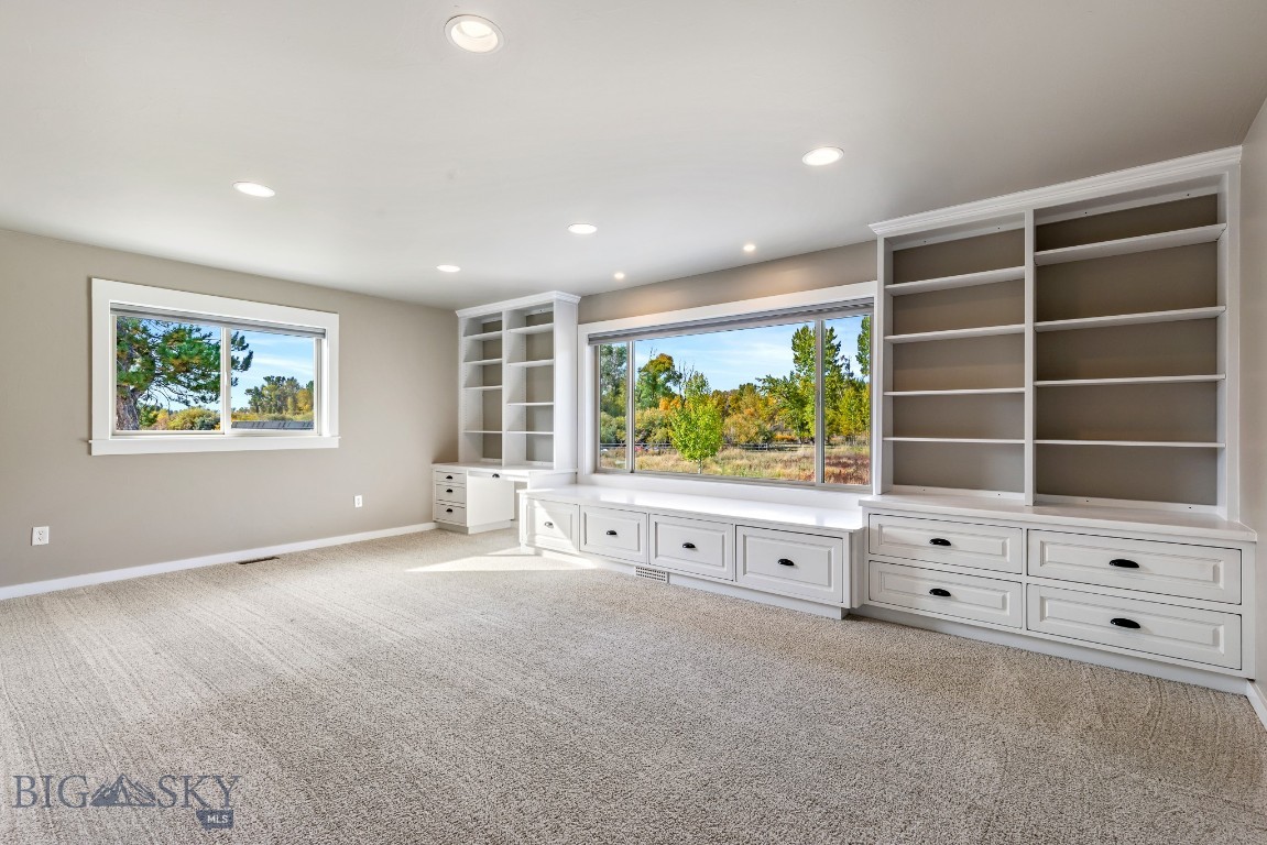 2399 Central Park Road