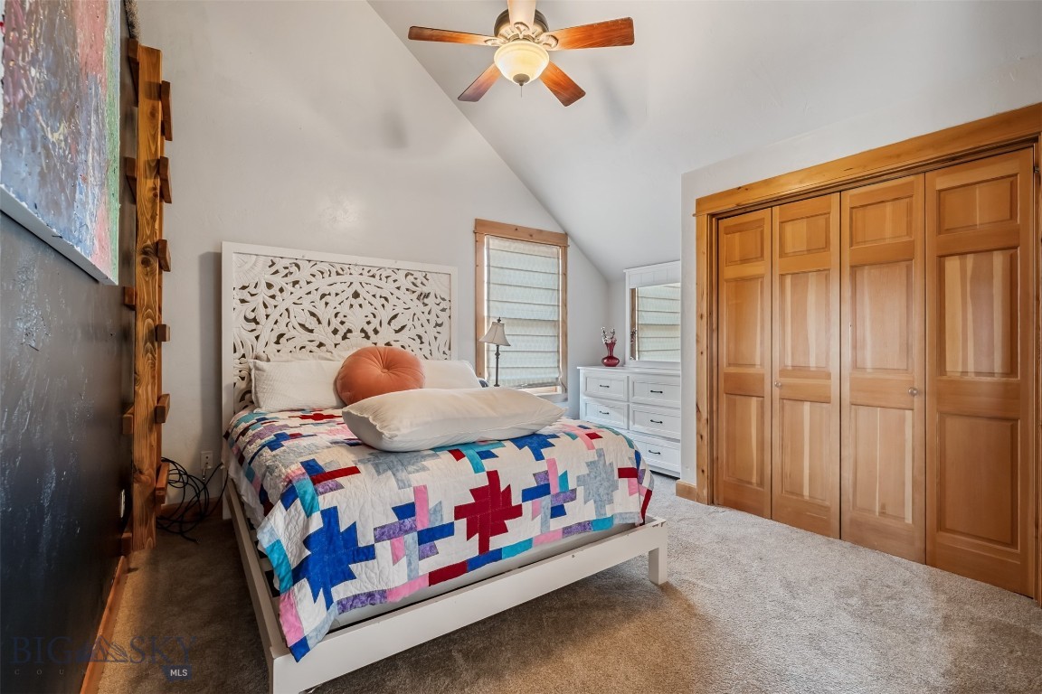 219 Rolling Glen Ranch Loop