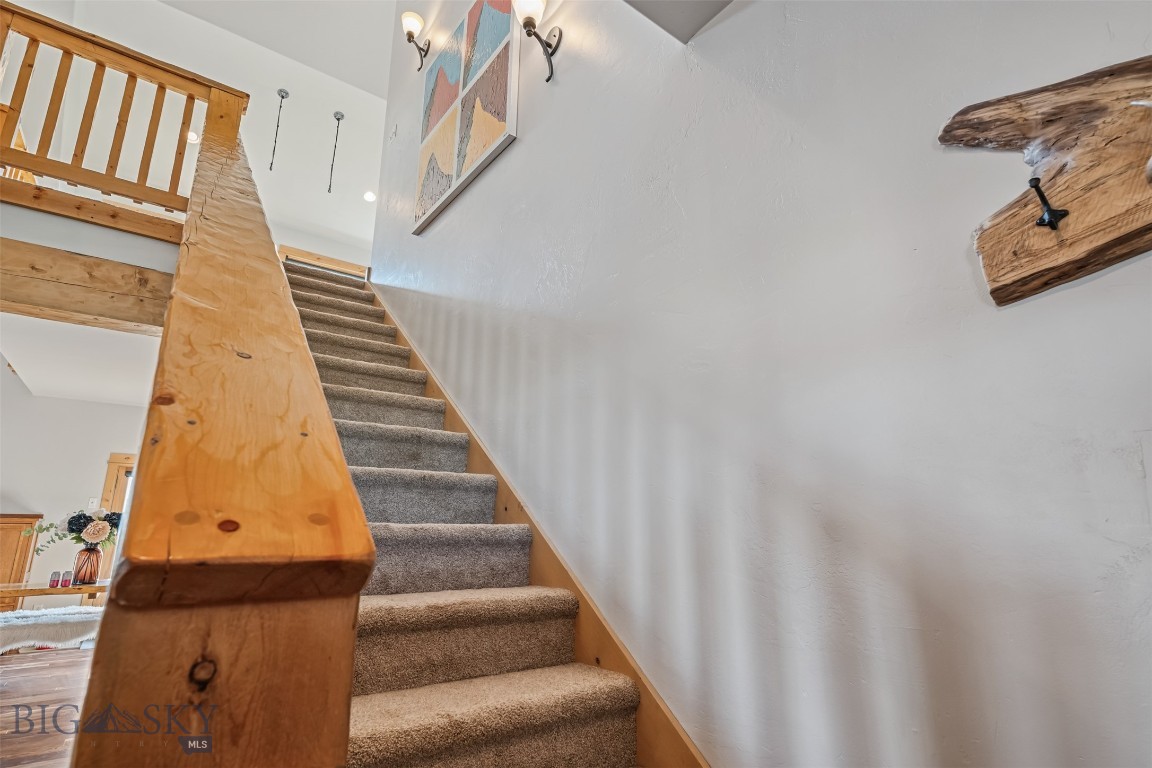 219 Rolling Glen Ranch Loop
