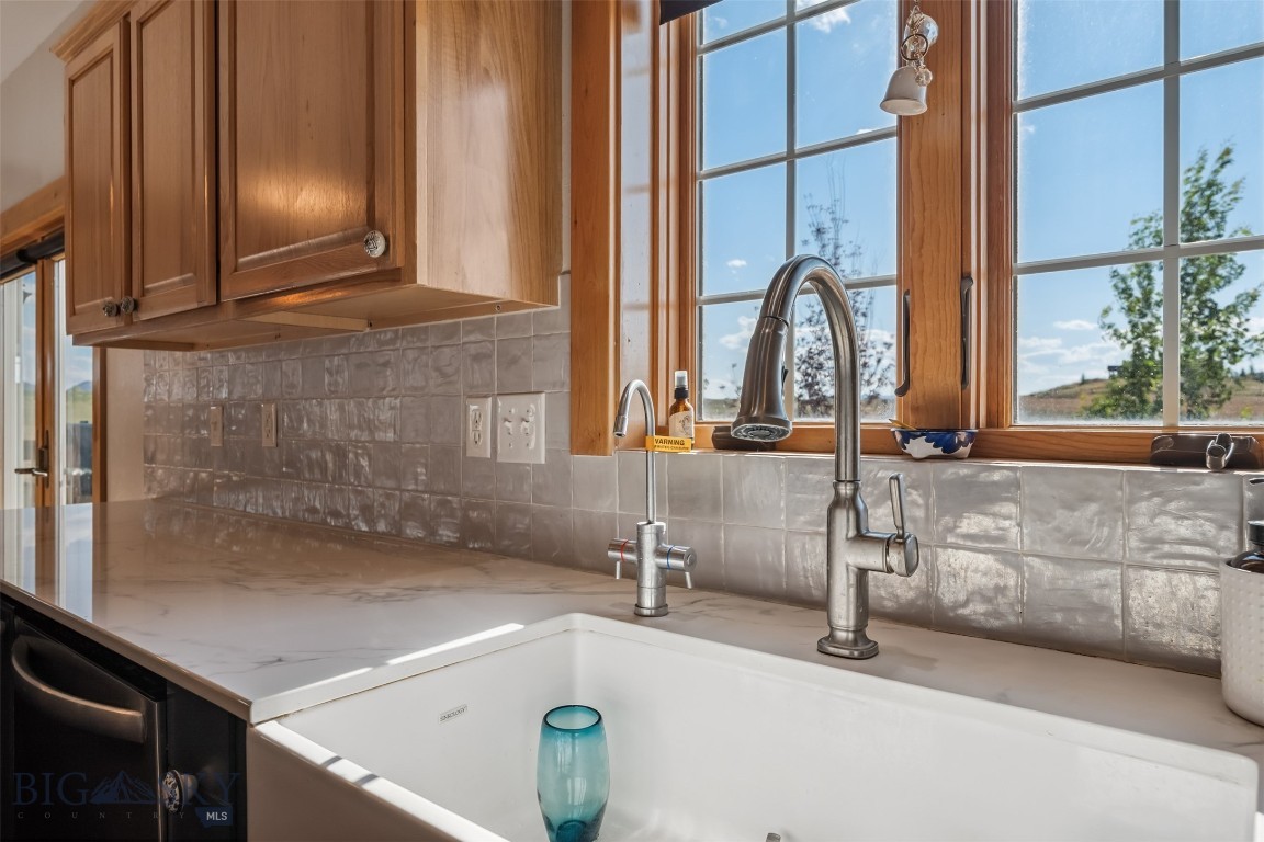 219 Rolling Glen Ranch Loop