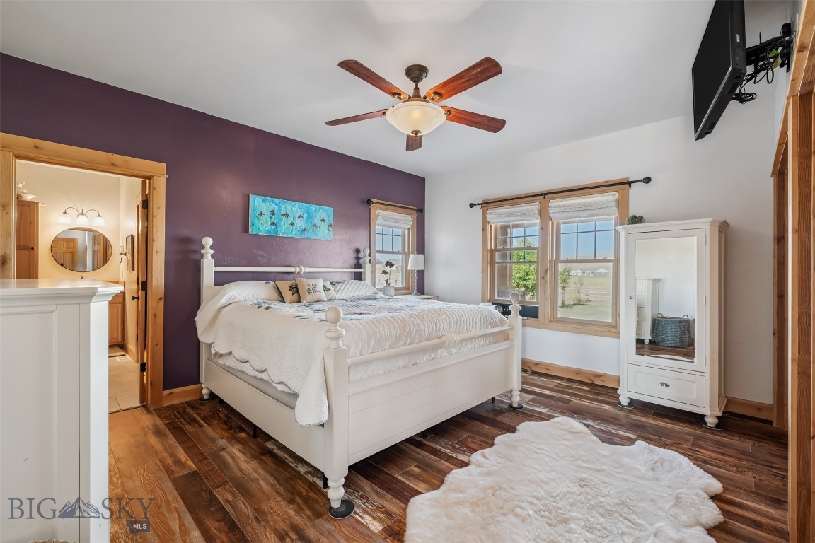 219 Rolling Glen Ranch Loop