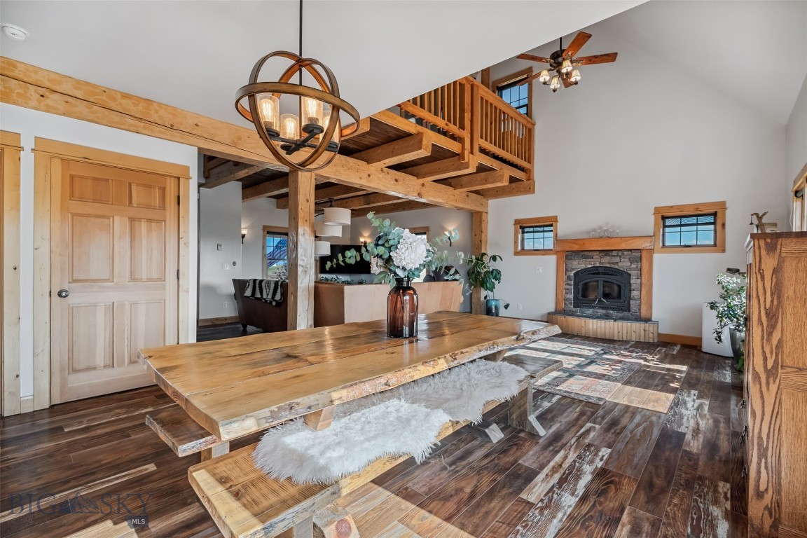 219 Rolling Glen Ranch Loop
