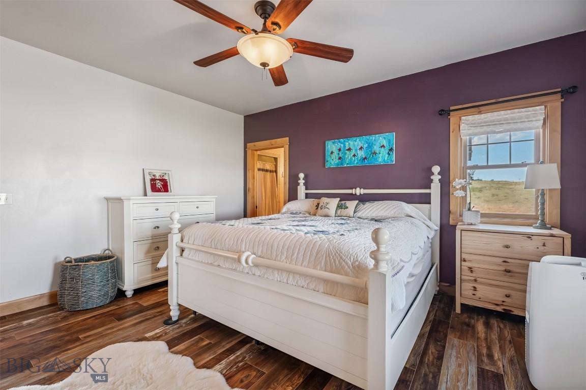 219 Rolling Glen Ranch Loop
