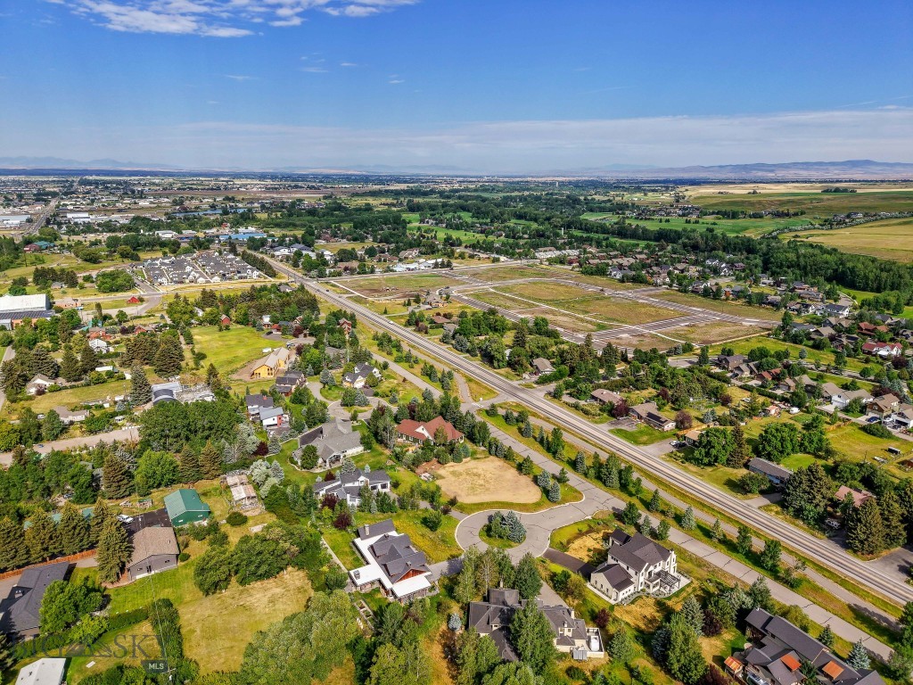 2263 Snow Flake Court