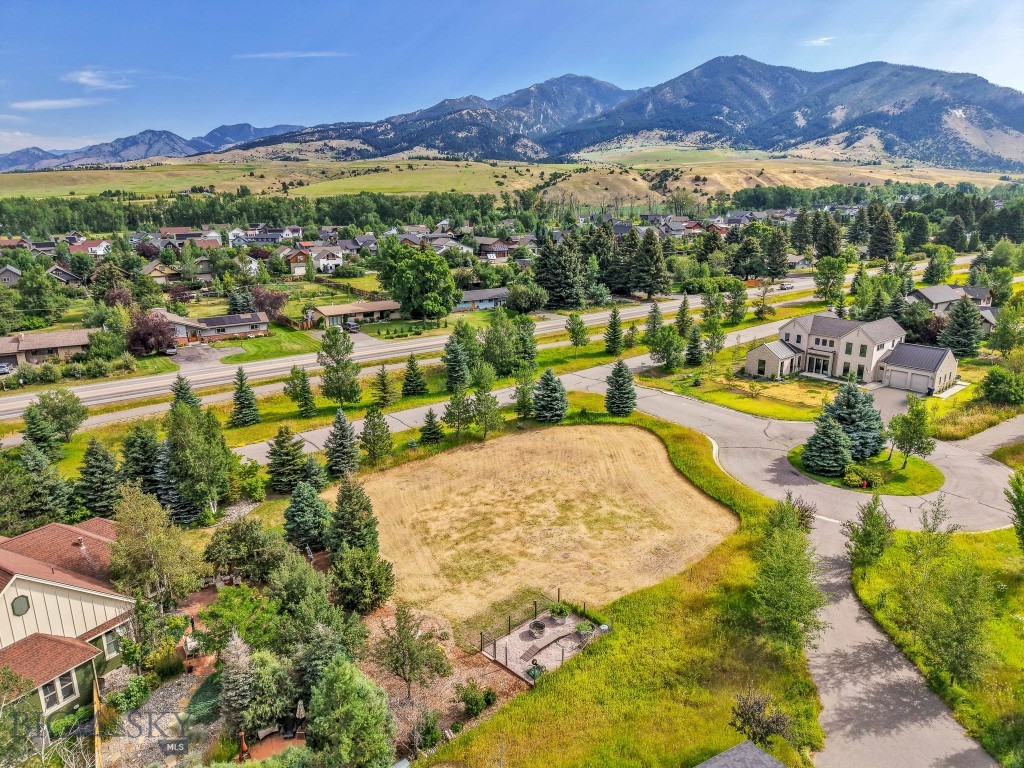 2263 Snow Flake Court