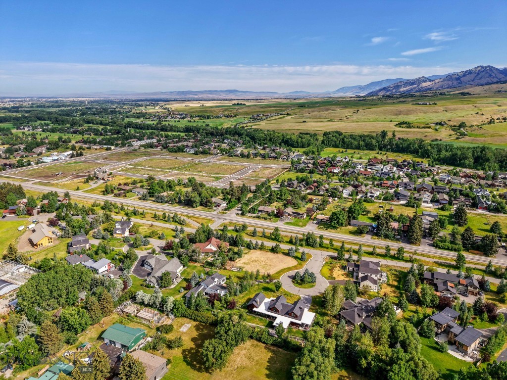 2263 Snow Flake Court